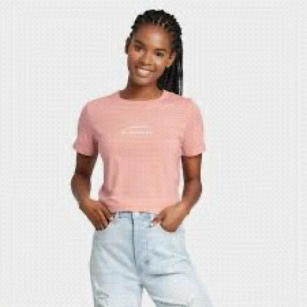⭐️nwt Zoe+LivChoose Kindness Short Sleeve Graphic T-Shirt - Rose⭐️